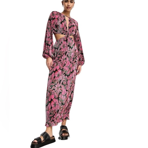 ASOS Plisse Volume Sleeve Maxi Dress - Picture 1 of 10